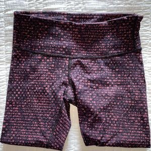 Lululemon 23” size 6